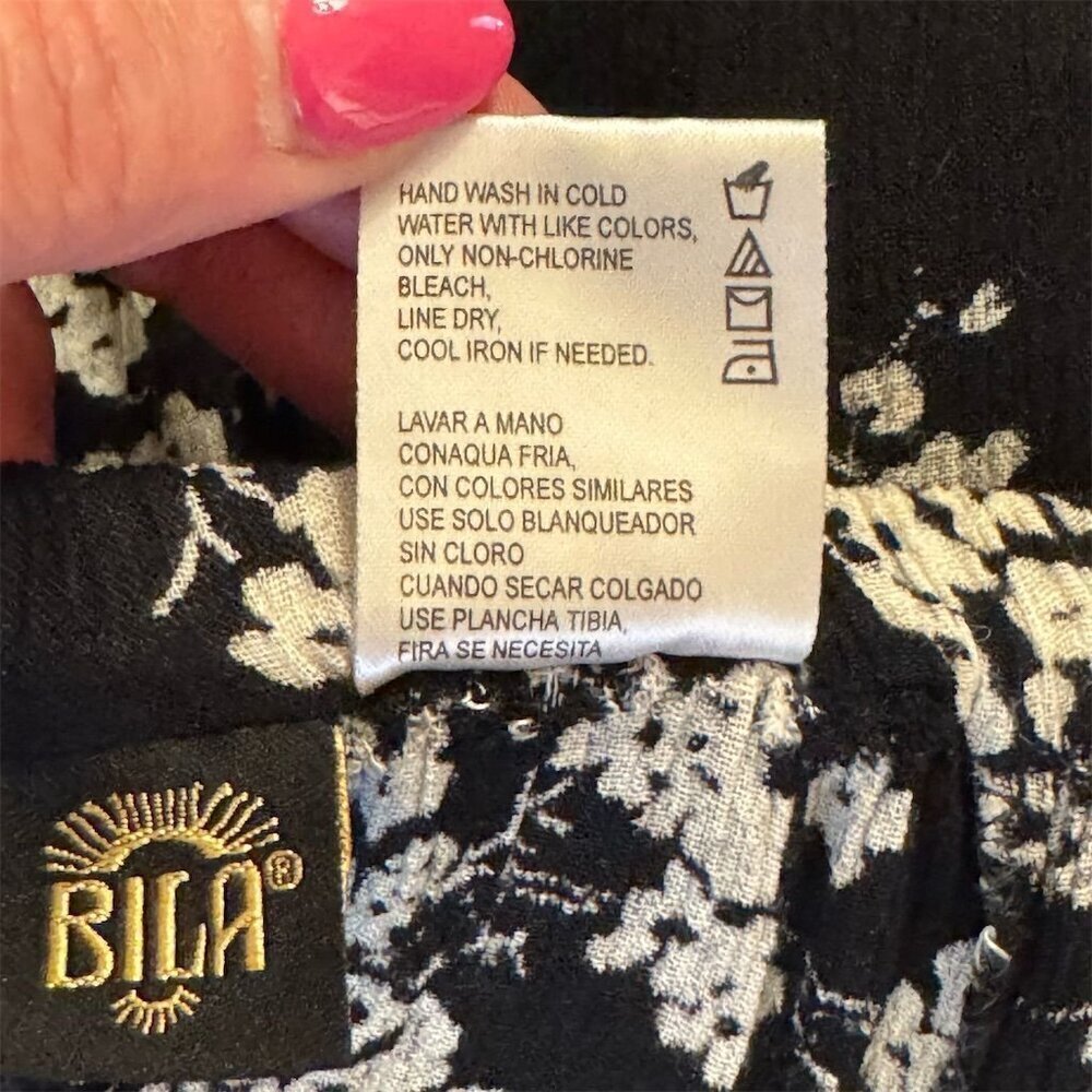 Bila Women's Black & White Floral Knee Length Skirt Size M Casual Formal - Picture 4 of 4